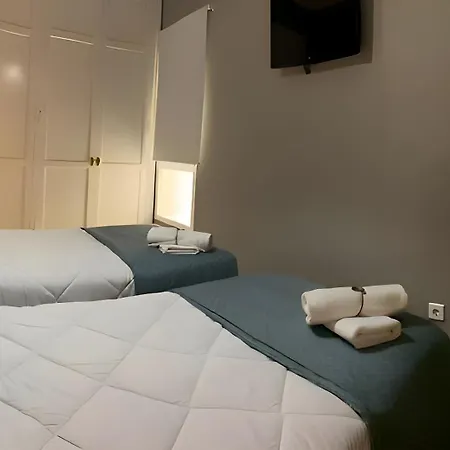 Апартаменты Silvia House Арресифе