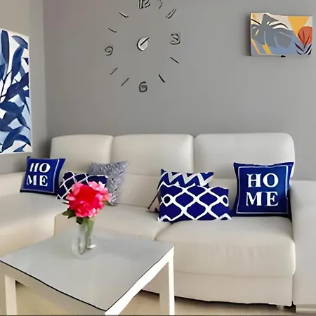 Silvia House Апартаменты Арресифе